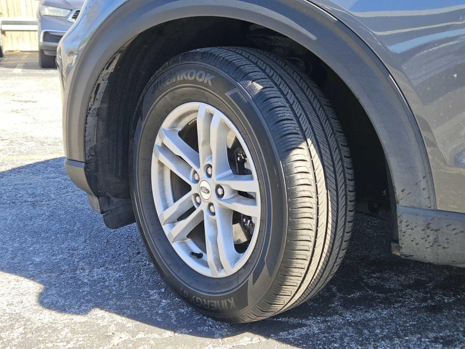 Certified 2023 Ford Explorer XLT w/ Equipment Group 202A image 34