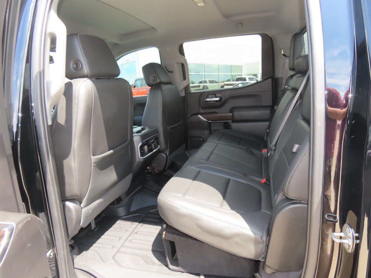Used 2019 GMC Sierra 1500 SLT RWD image 18