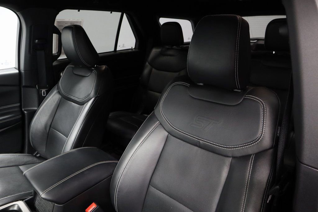 Certified 2022 Ford Explorer ST w/ Equipment Group 401A AWD/4WD image 28