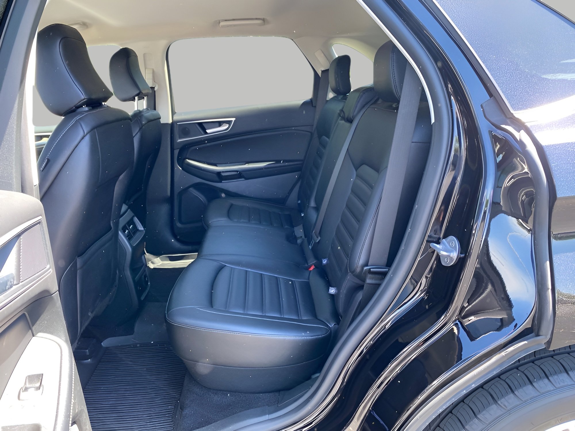 Certified 2024 Ford Edge SEL AWD/4WD image 6