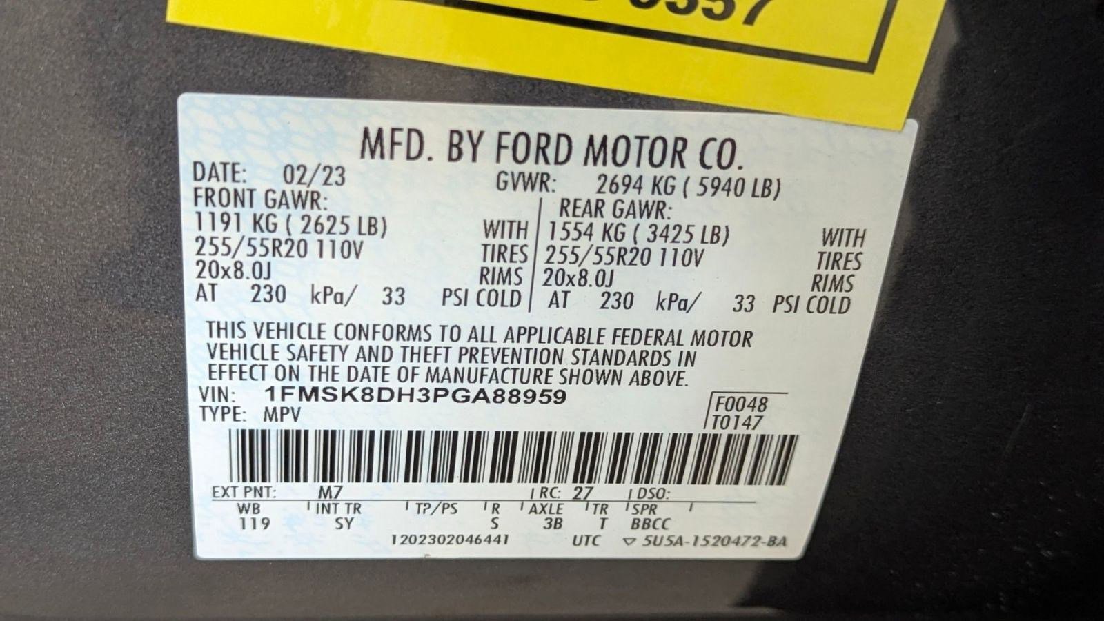 Certified 2023 Ford Explorer XLT w/ Equipment Group 202A image 18