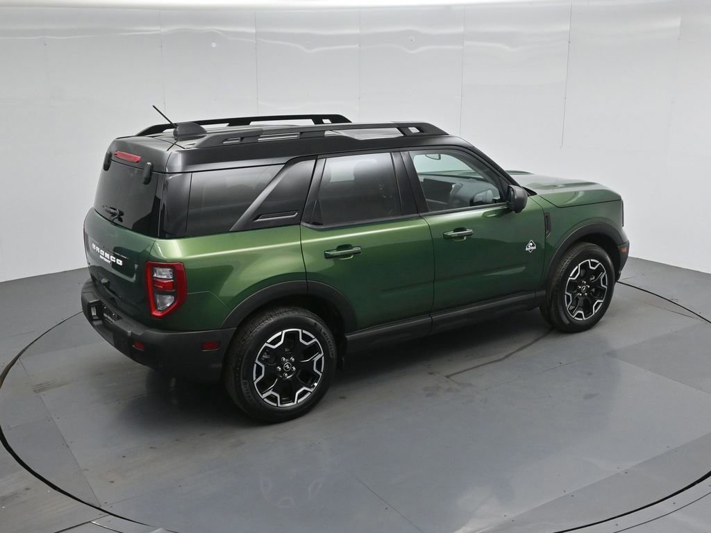 Certified 2025 Ford Bronco Sport Outer Banks w/ Outer Banks Tech Package+ image 14