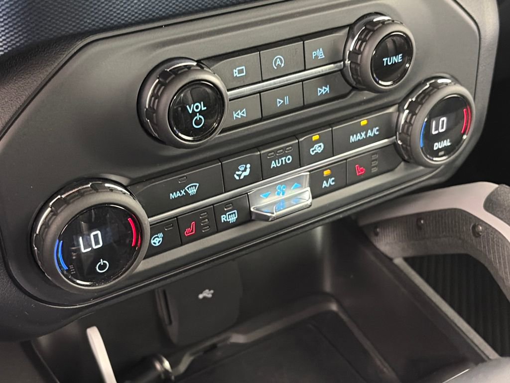 Certified 2021 Ford Bronco First Edition image 20