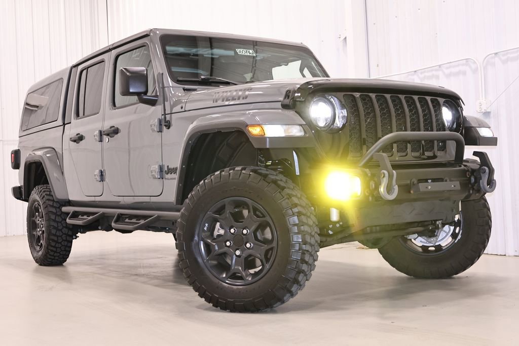 Used 2023 Jeep Gladiator Willys image 7