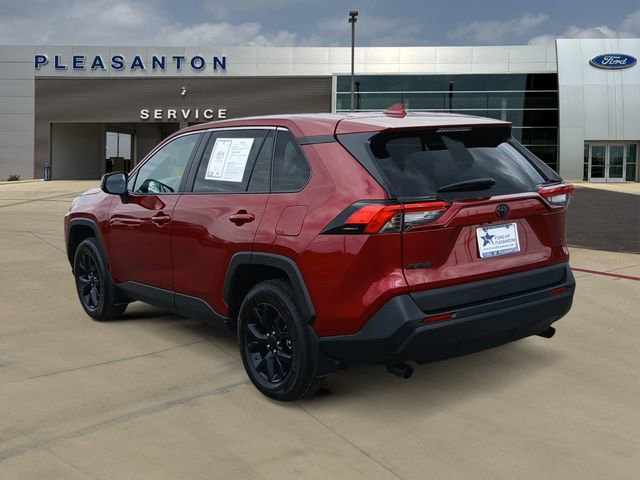Used 2025 Toyota RAV4 LE FWD image 3