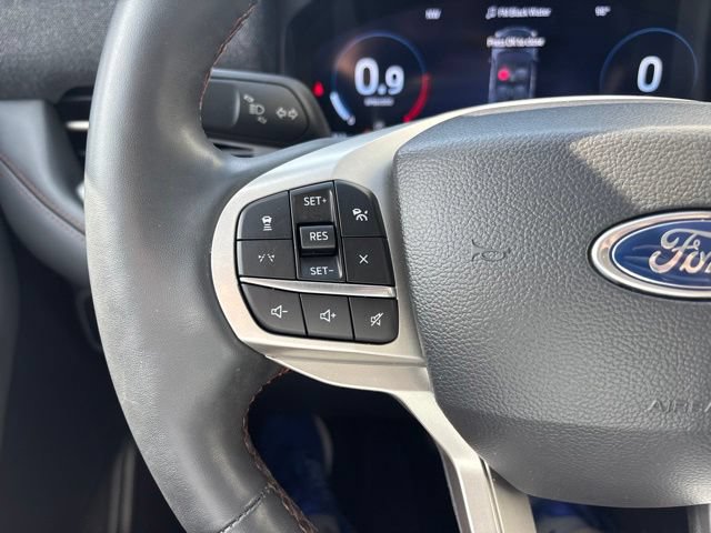 Certified 2025 Ford Explorer Active w/ Active Comfort Package AWD/4WD image 19