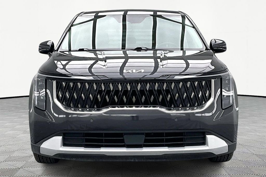 Used 2025 Kia Carnival LXS image 6