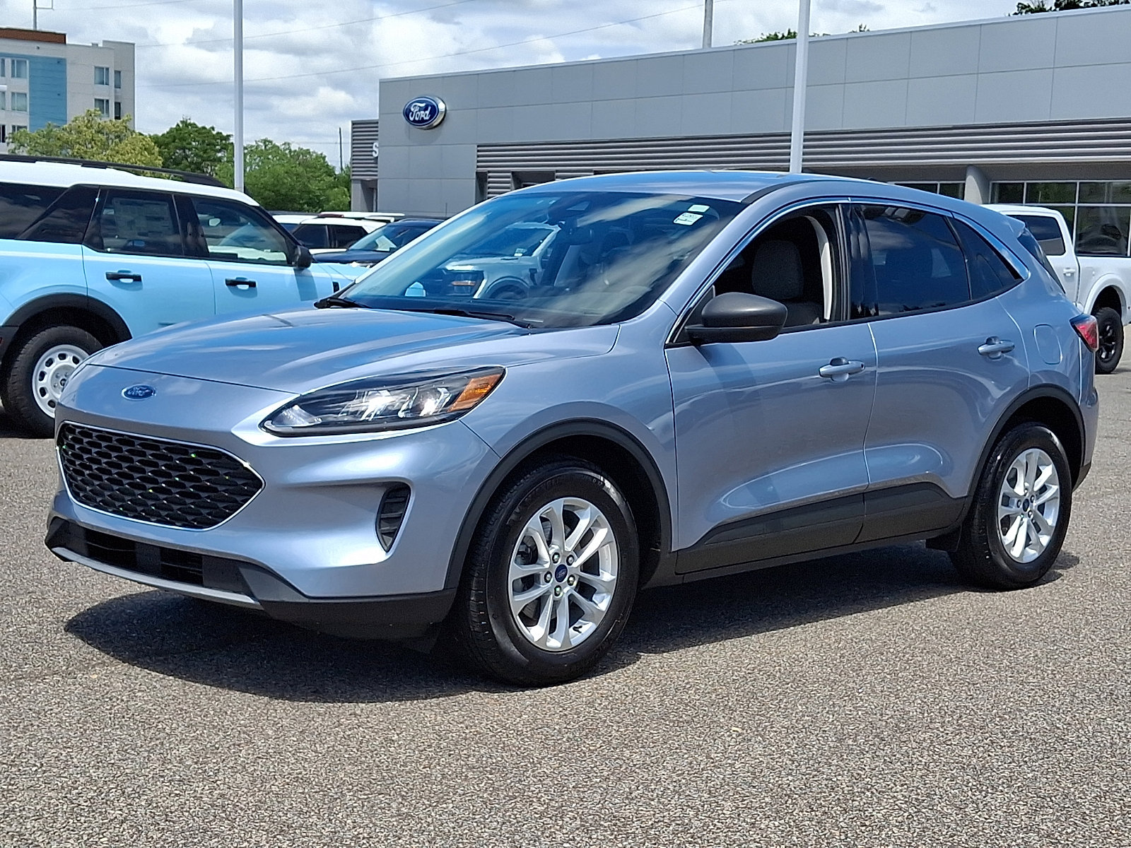 Certified 2022 Ford Escape SE w/ Convenience Package FWD image 5