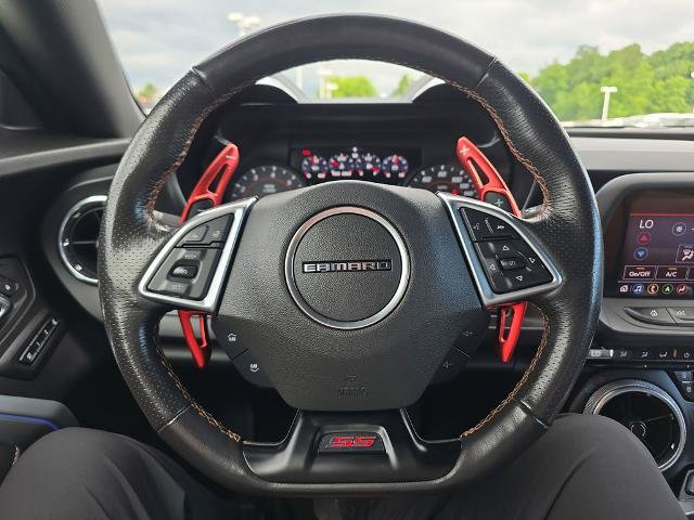 Used 2020 Chevrolet Camaro SS RWD image 25