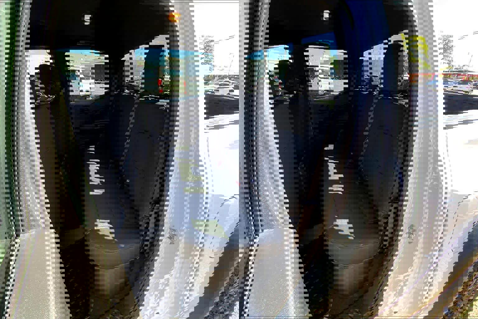 Used 2024 Chevrolet Colorado Trail Boss w/ Technology Package image 21