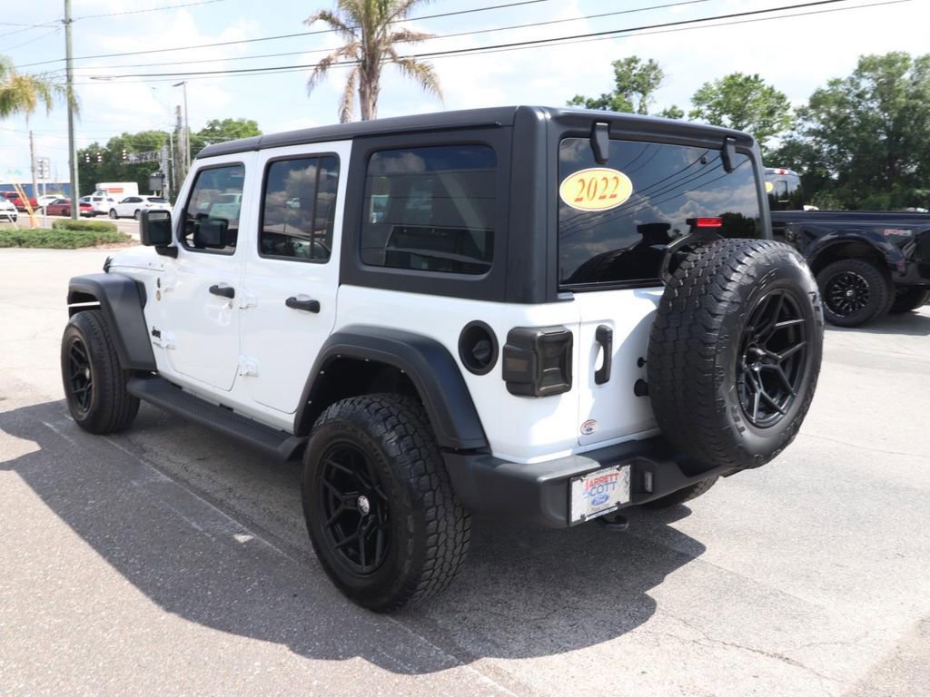 Used 2022 Jeep Wrangler Unlimited Sport AWD/4WD image 3