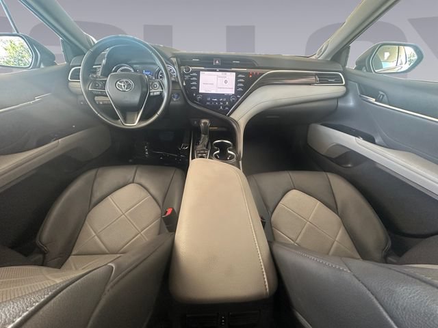 Used 2018 Toyota Camry XLE w/ Audio Package FWD image 12