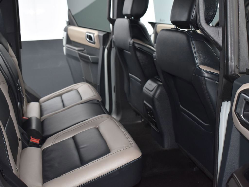 Certified 2024 Ford Bronco Wildtrak image 14