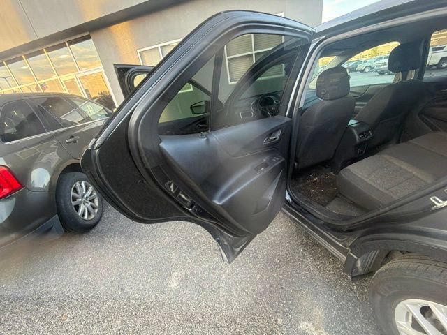 Used 2023 Chevrolet Equinox LT FWD image 15