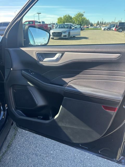 Certified 2021 Ford Escape SE w/ SE Sport Appearance Package image 14