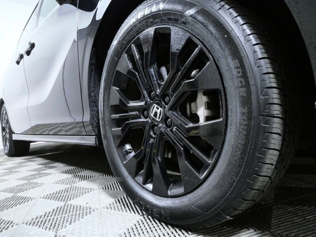 Used 2025 Honda Odyssey Sport-L image 2