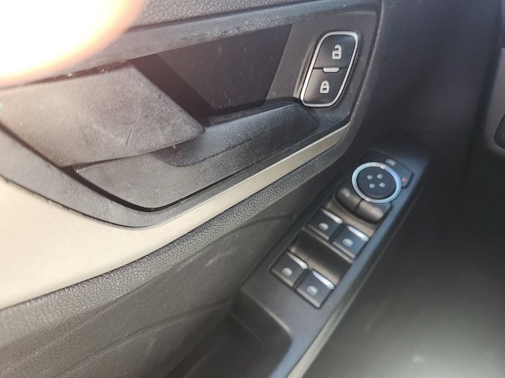Certified 2022 Ford Escape SE w/ Convenience Package AWD/4WD image 8
