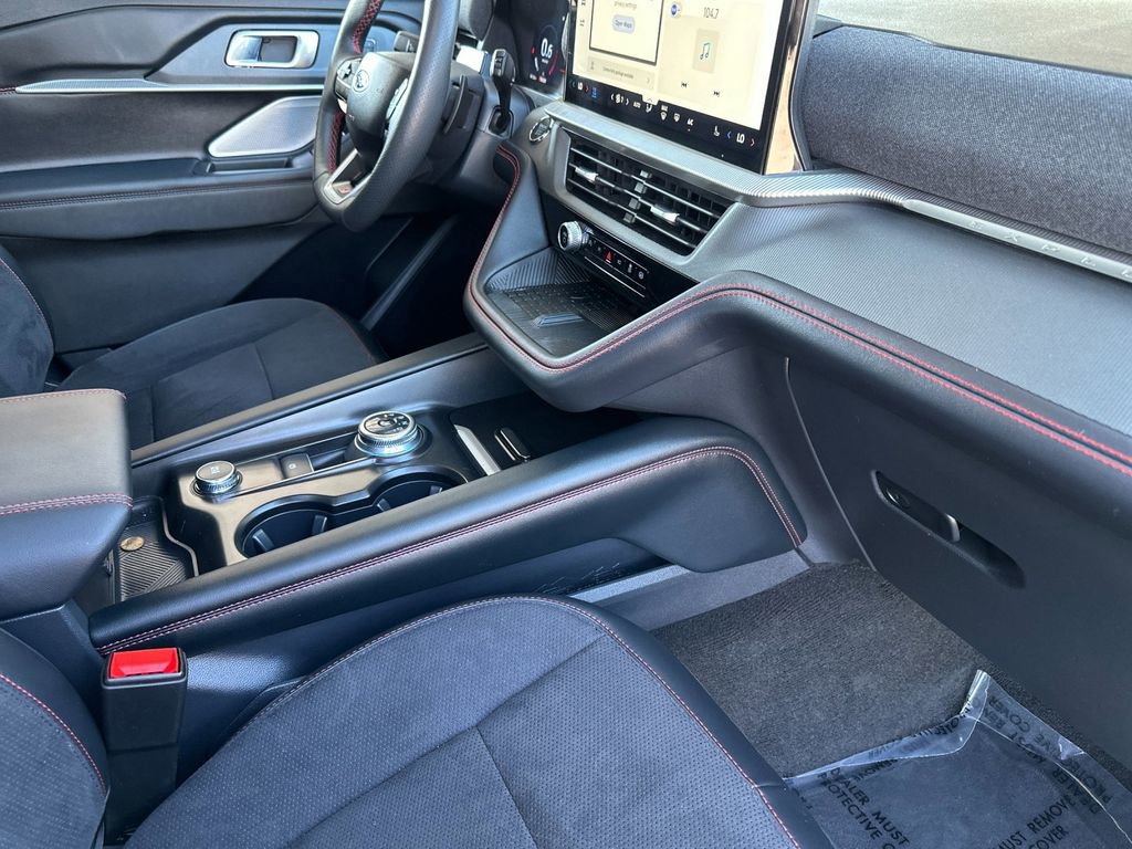 Certified 2025 Ford Explorer ST AWD/4WD image 16