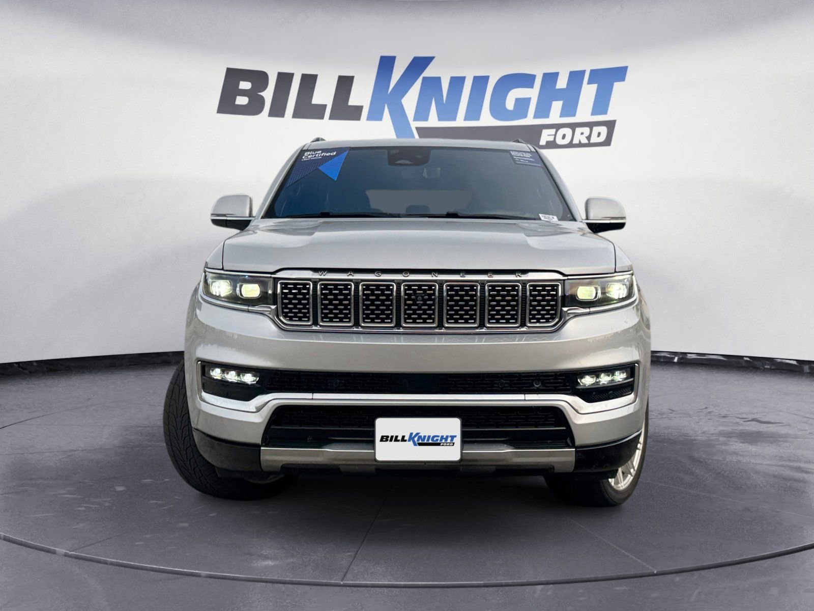 Used 2022 Jeep Grand Wagoneer Series III w/ Rear Seat Video Group 1 image 8