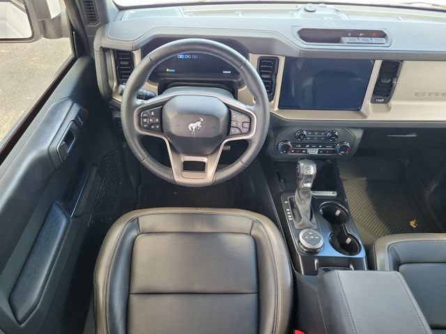 Certified 2025 Ford Bronco Outer Banks AWD/4WD image 12