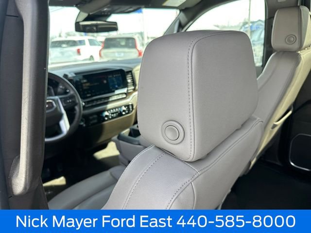 Used 2025 GMC Sierra 1500 SLT AWD/4WD image 30