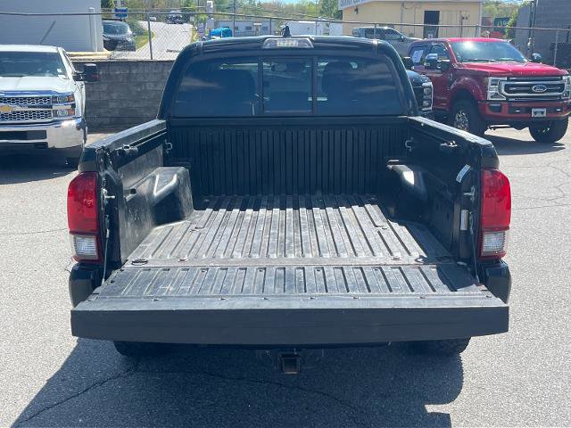 Used 2023 Toyota Tacoma SR AWD/4WD image 6