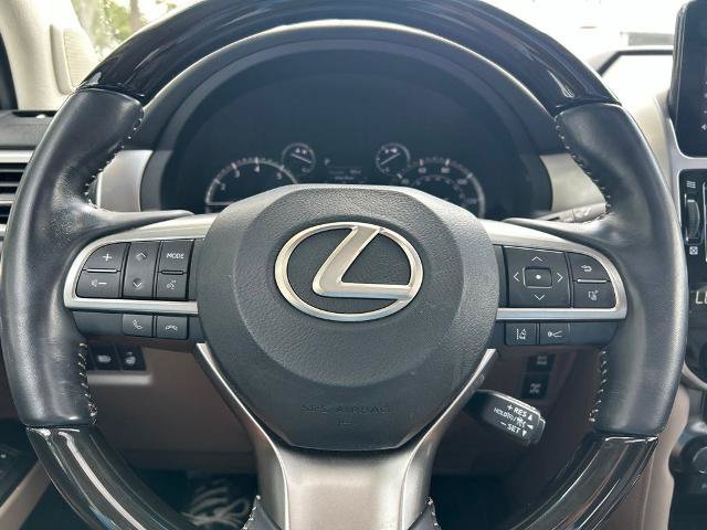 Used 2023 Lexus GX 460 Luxury w/ Sport Design Package AWD/4WD image 24