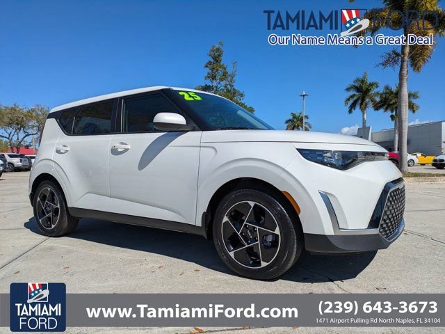 Used 2025 Kia Soul EX image 6