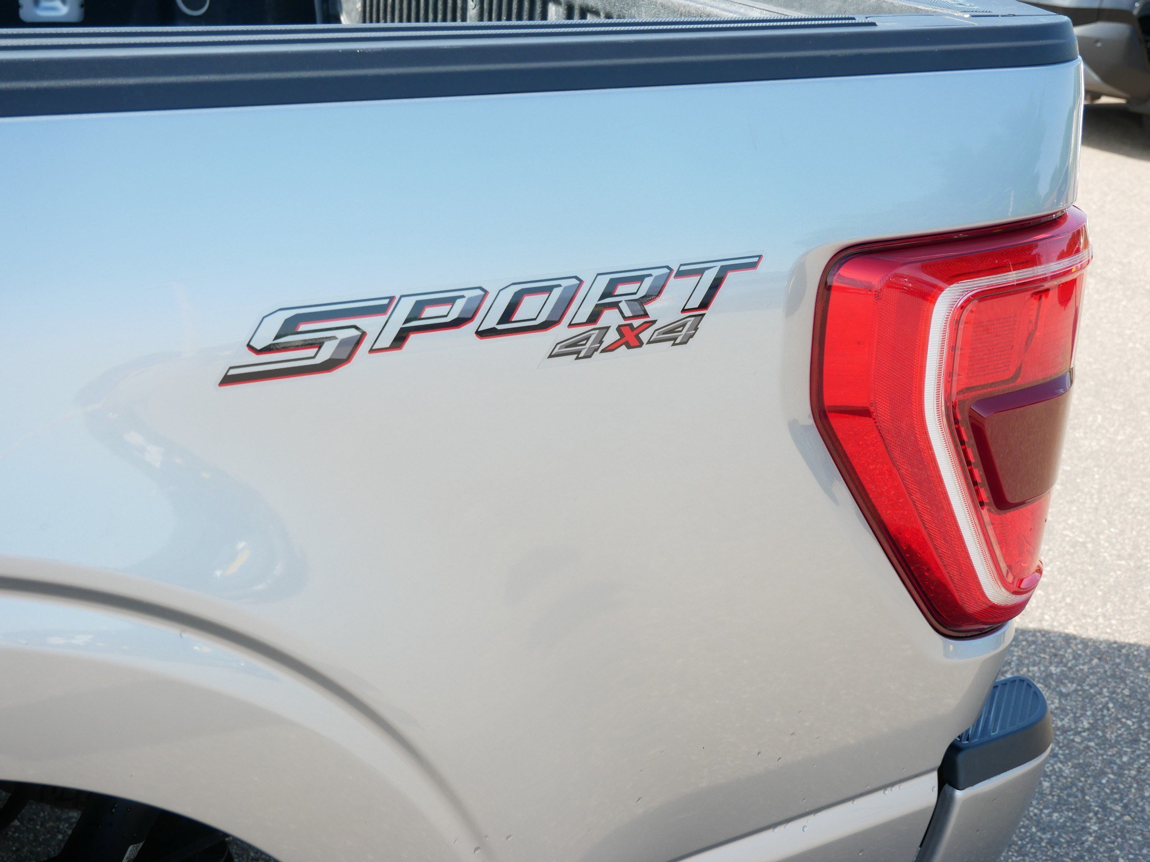 Certified 2022 Ford F150 XLT w/ Equipment Group 302A High AWD/4WD image 18