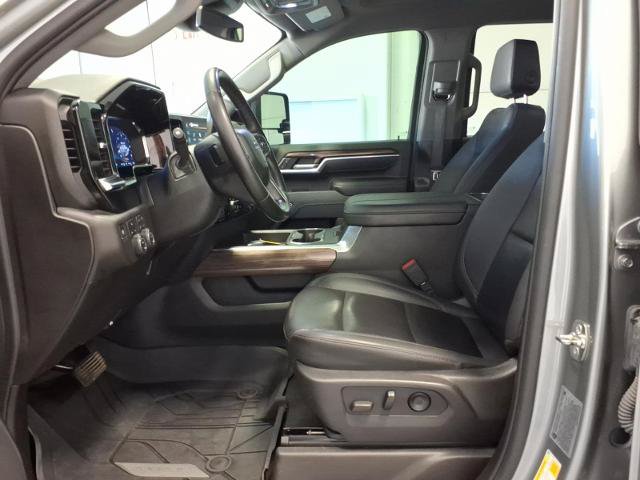 Used 2025 Chevrolet Silverado 2500 LT w/ Trail Boss Package AWD/4WD image 14