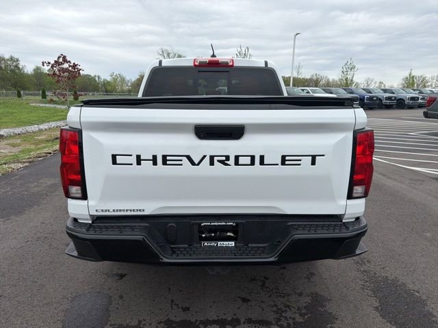 Used 2024 Chevrolet Colorado W/T w/ WT Convenience Package RWD image 8