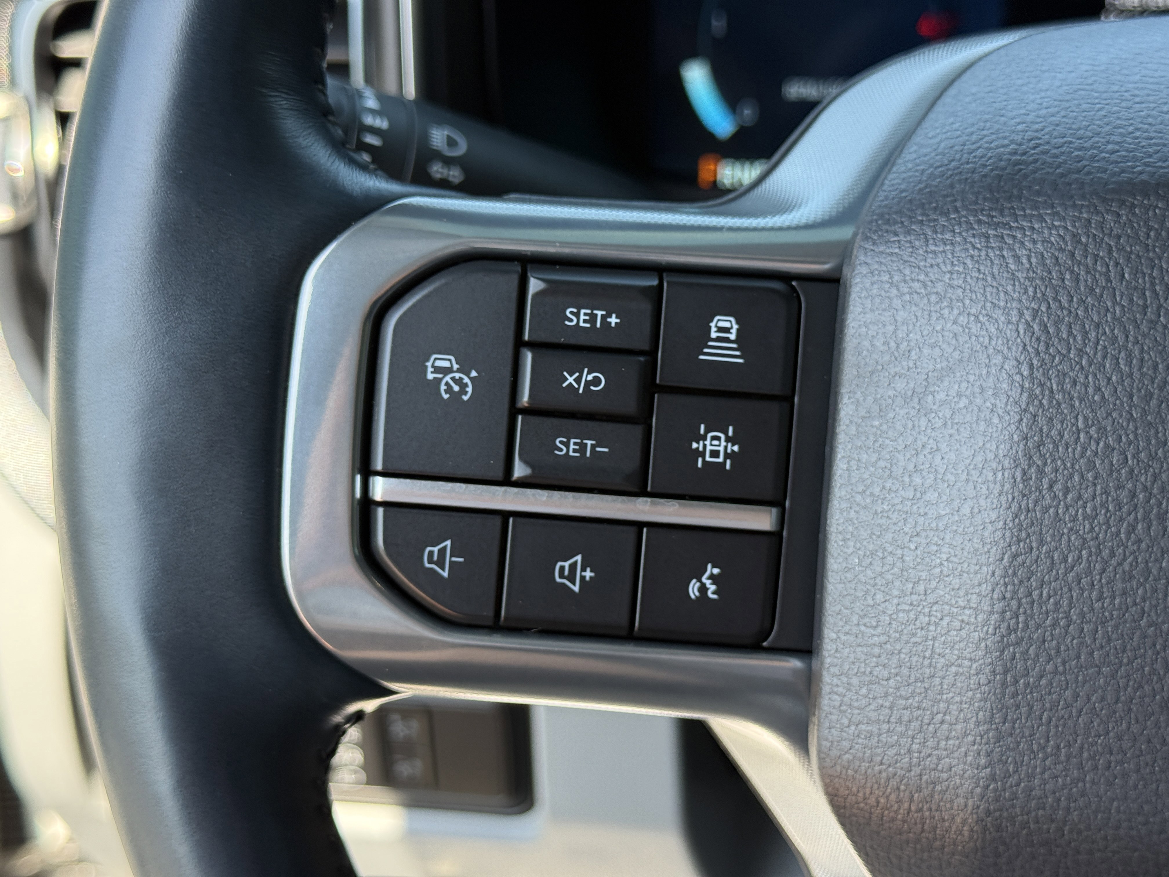 Certified 2024 Ford F350 Limited AWD/4WD image 26