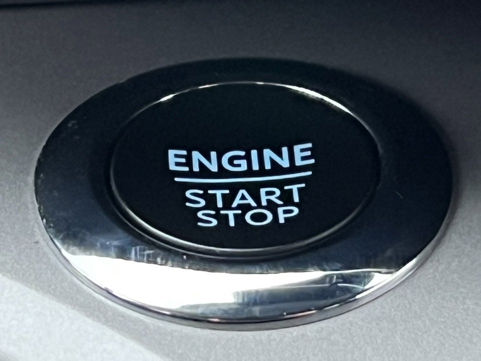 Certified 2023 Ford Explorer XLT w/ Equipment Group 202A image 31