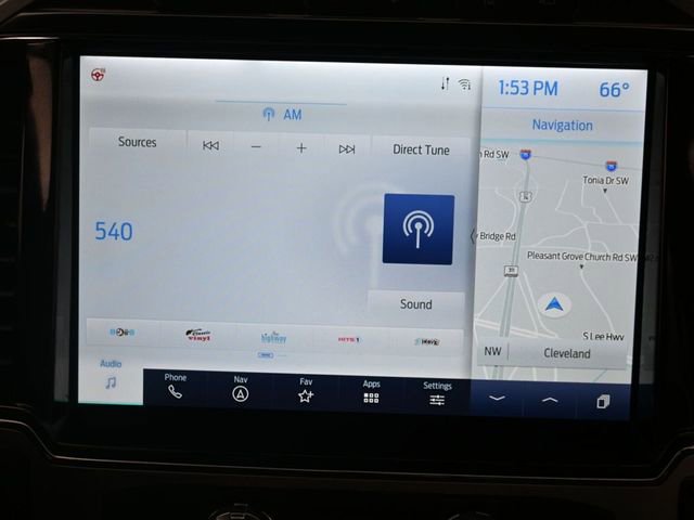 Certified 2022 Ford F250 Lariat w/ Lariat Value Package image 19