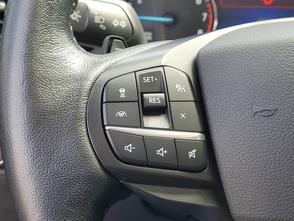 Certified 2020 Ford Explorer XLT w/ Equipment Group 202A AWD/4WD image 26