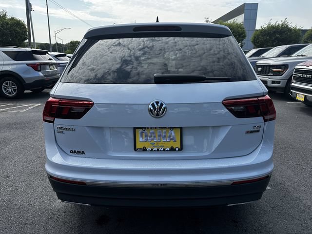 Used 2018 Volkswagen Tiguan SEL AWD/4WD image 6