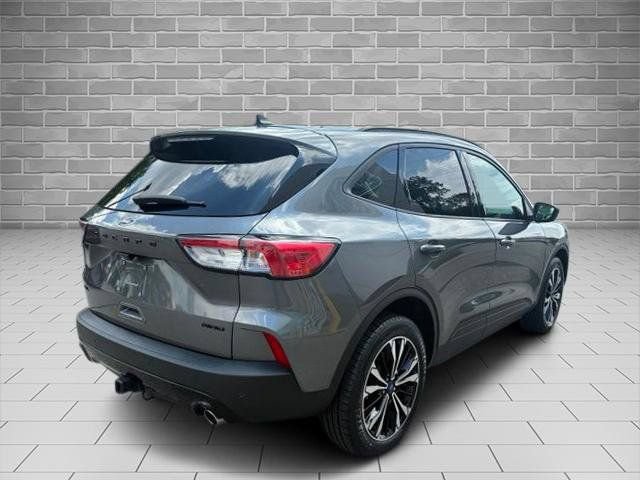 Certified 2022 Ford Escape SEL w/ SEL Stealth AWD Package image 5