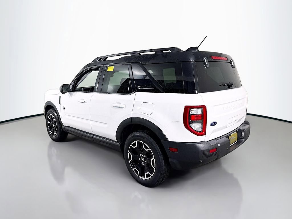 Certified 2025 Ford Bronco Sport Outer Banks w/ Outer Banks Tech Package+ image 3