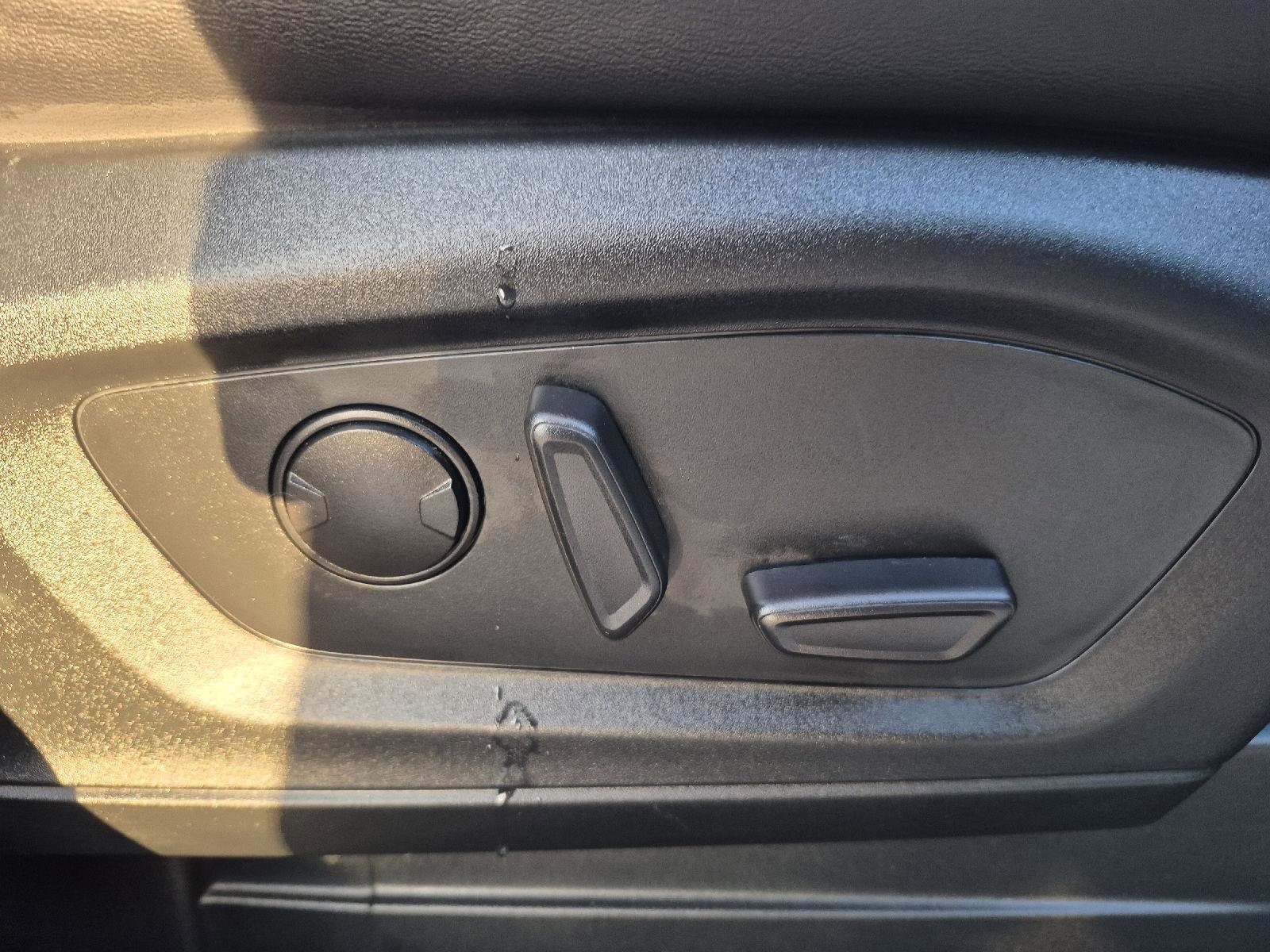 Certified 2023 Ford Explorer XLT w/ Equipment Group 202A image 30