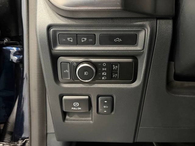 Certified 2023 Ford F150 Platinum w/ Equipment Group 701A High AWD/4WD image 17