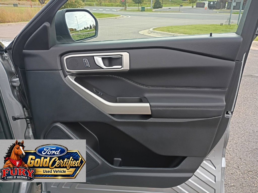 Certified 2024 Ford Explorer XLT AWD/4WD image 16