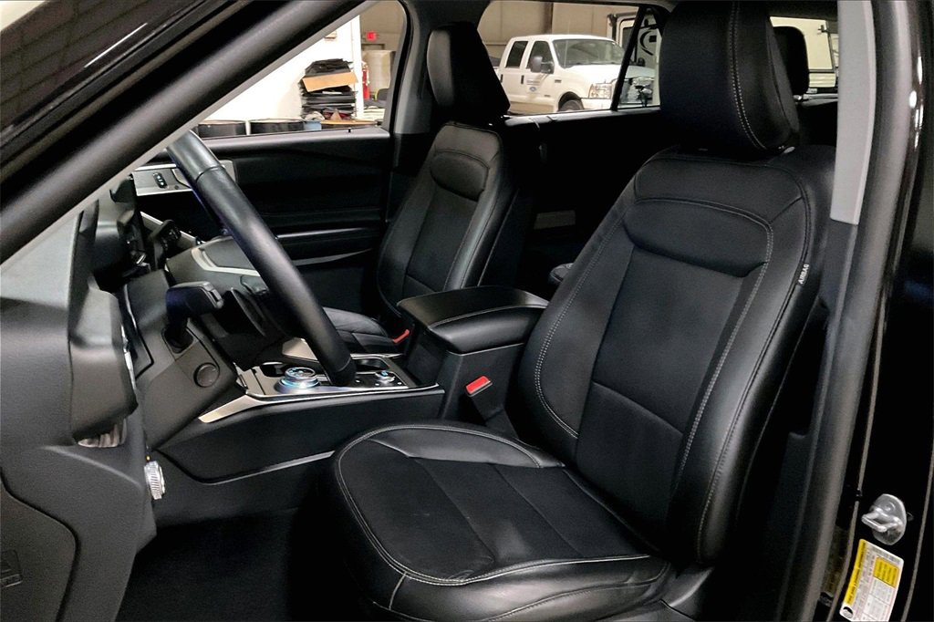 Certified 2020 Ford Explorer Limited image 23