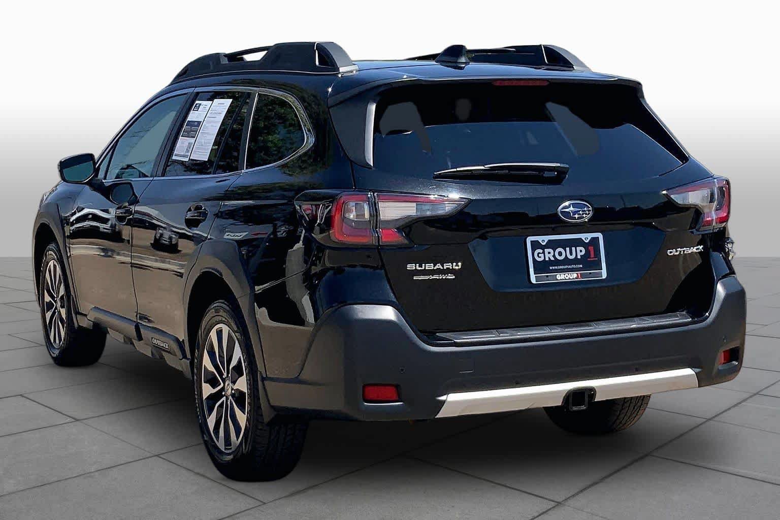 Used 2023 Subaru Outback Limited AWD/4WD image 12