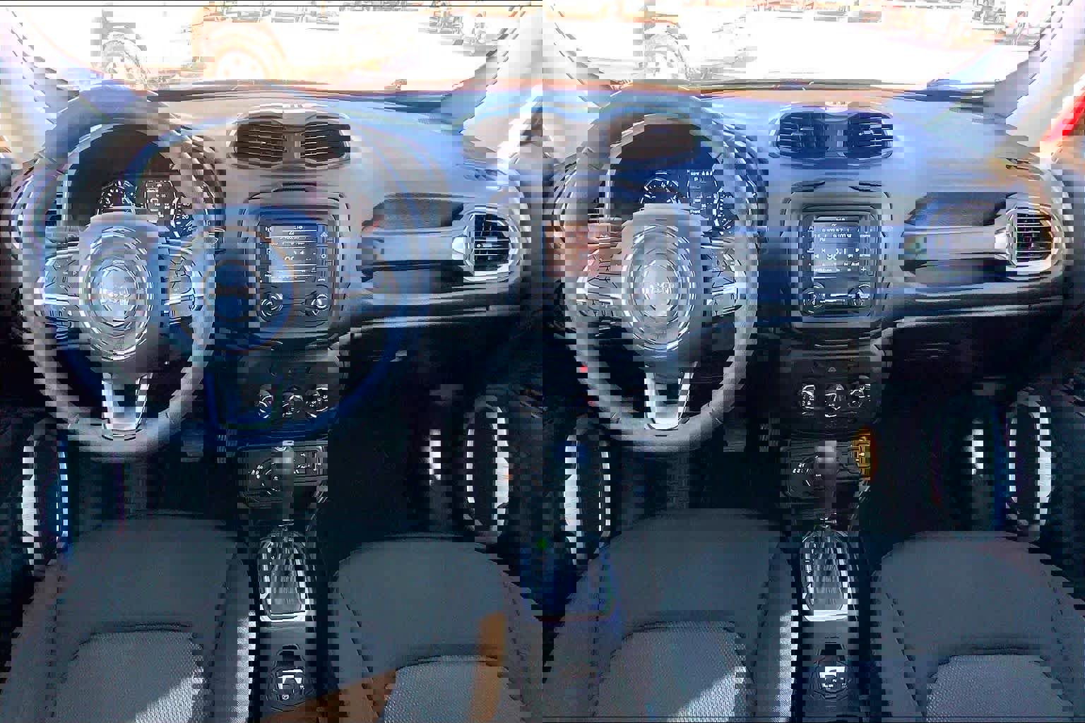 Used 2019 Jeep Renegade Sport image 15