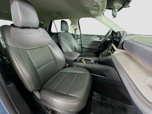 Certified 2025 Ford Explorer Active w/ Active Comfort Package RWD image 14