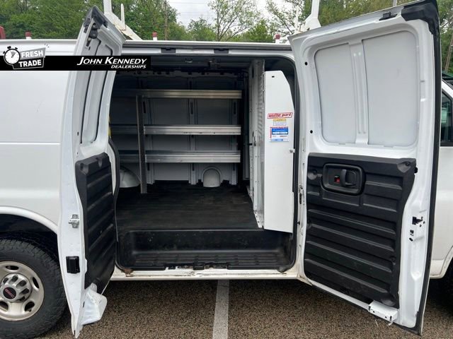 Used 2020 GMC Savana 2500 w/ Enhanced Convenience Package RWD image 21