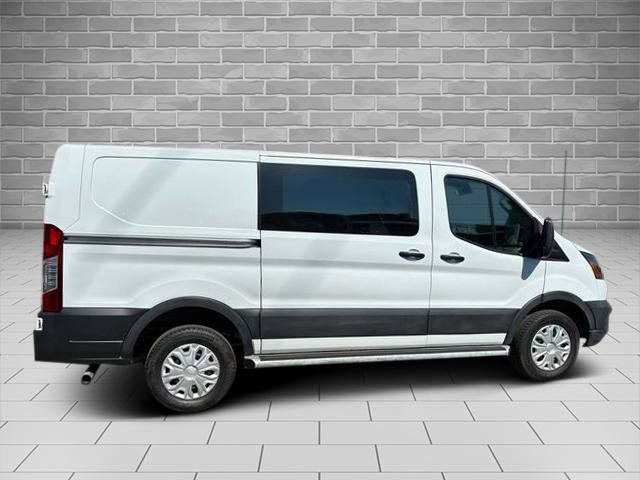 Certified 2025 Ford Transit 250 Low Roof w/ Exterior Upgrade Package RWD image 2