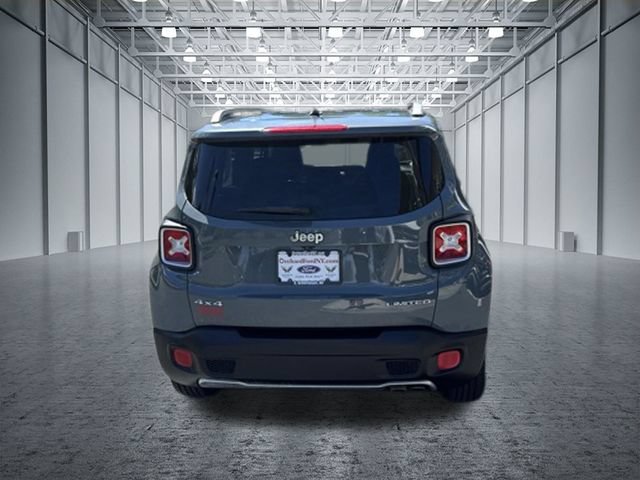 Used 2017 Jeep Renegade Limited AWD/4WD image 8