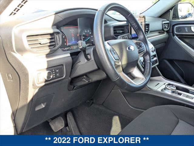 Certified 2022 Ford Explorer XLT image 11