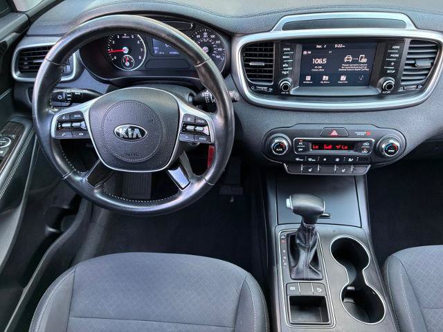 Used 2020 Kia Sorento LX w/ LX I4 Convenience Package FWD image 18